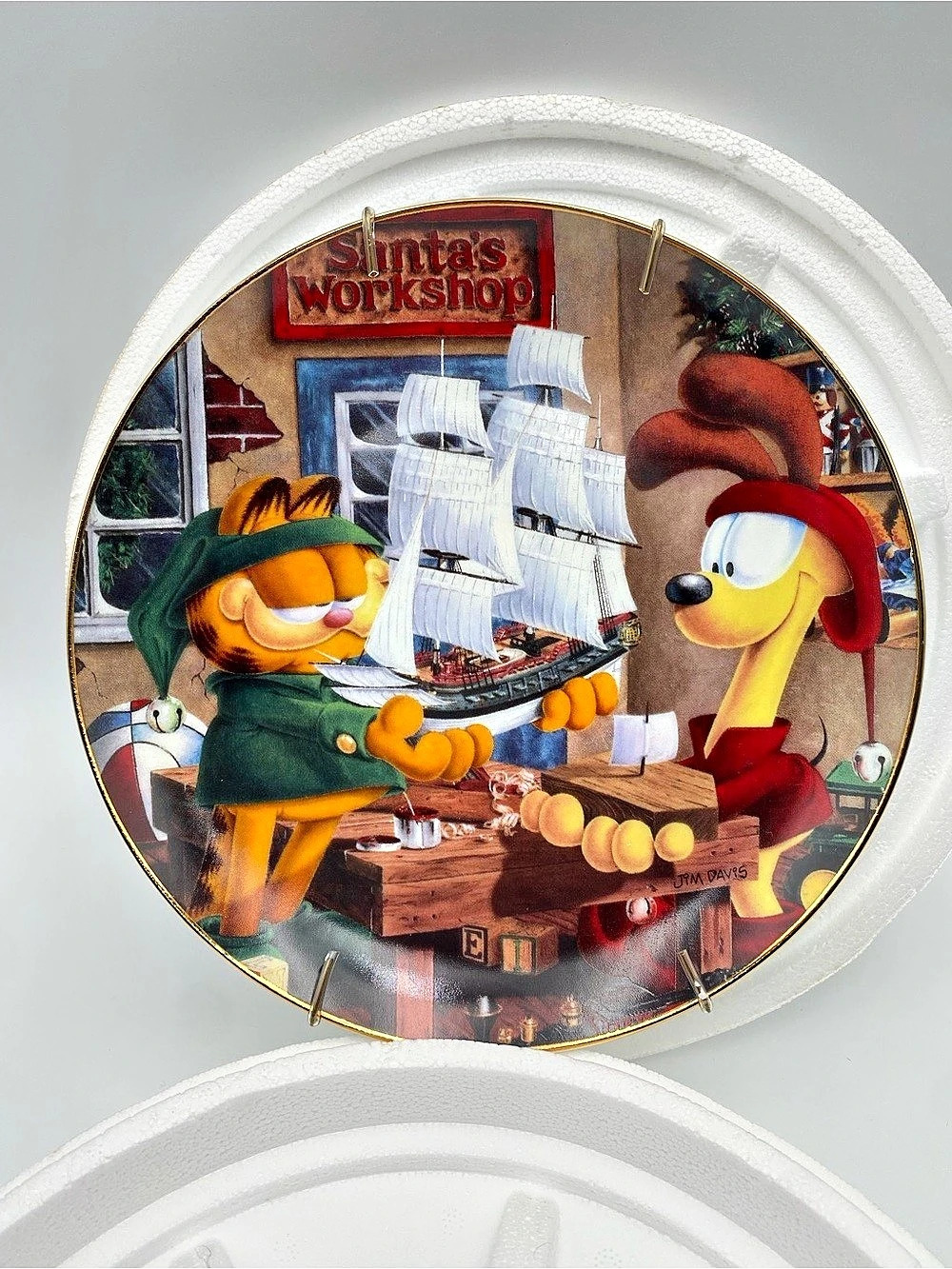 Vintage Danbury Mint Santa's Workshop from Garfield's Christmas Garfield's Chris